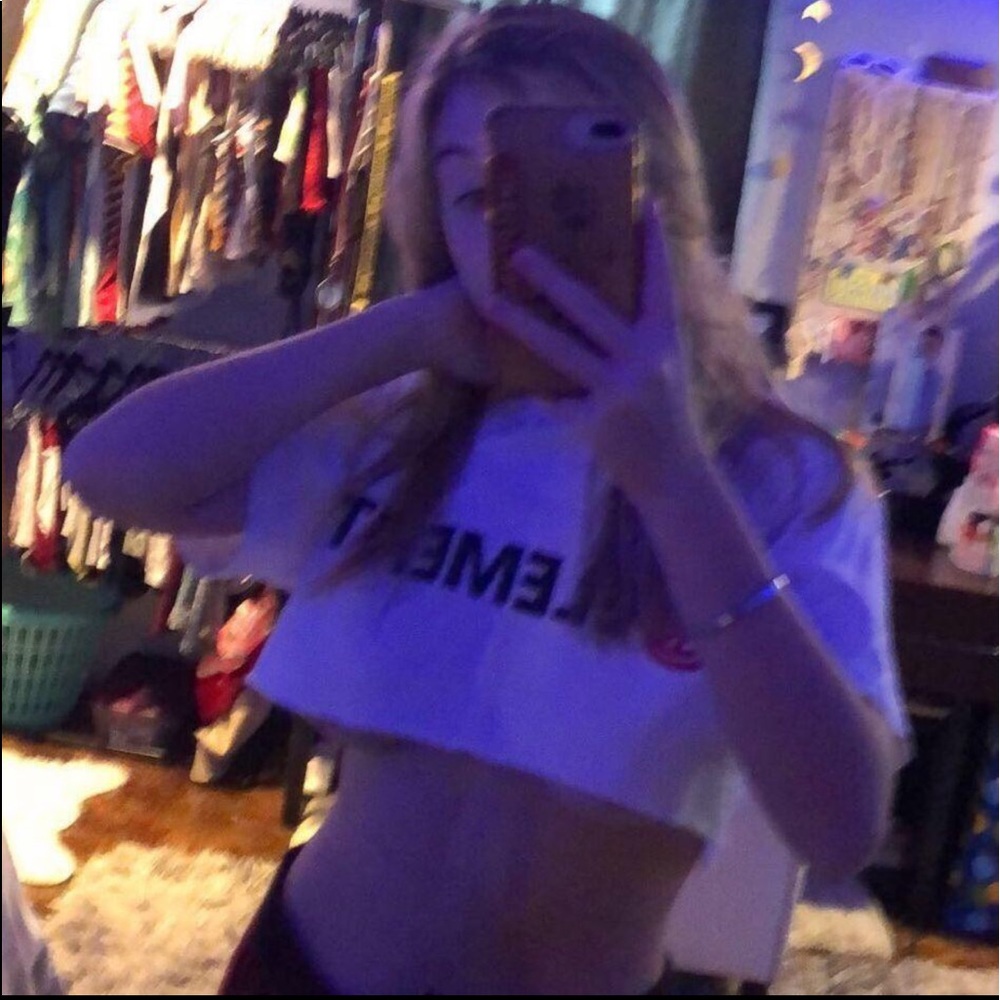 element crop tee